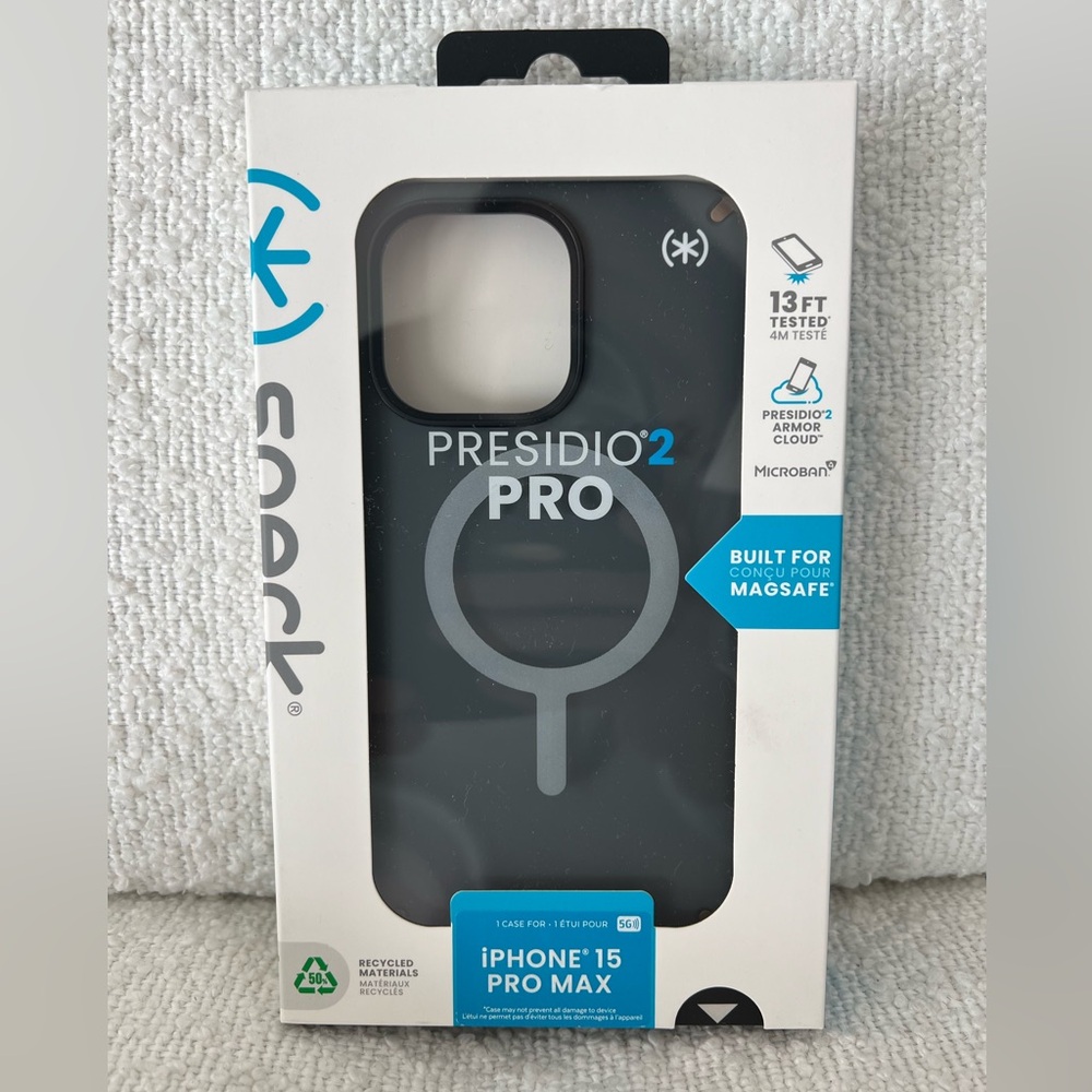 Speck Presidio 2 PRO case - NWT